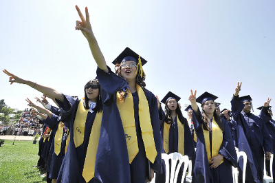 Di tru Mỹ - Con cái di dân thành công cao hơn trong xã hội Mỹ