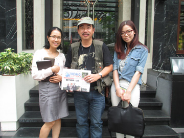 Phóng viên Việt Weekly kể chuyện làm báo ở Mỹ Phóng viên Việt Weekly kể chuyện làm báo ở Mỹ